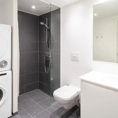 Fantastic 3-bed Wfrench Balconies * Köpenhamn