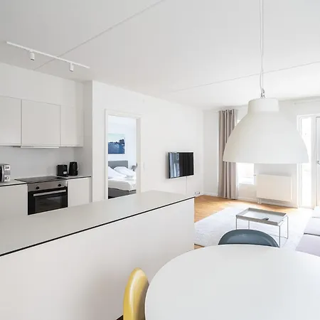 Fantastic 3-bed Wfrench Balconies * Köpenhamn